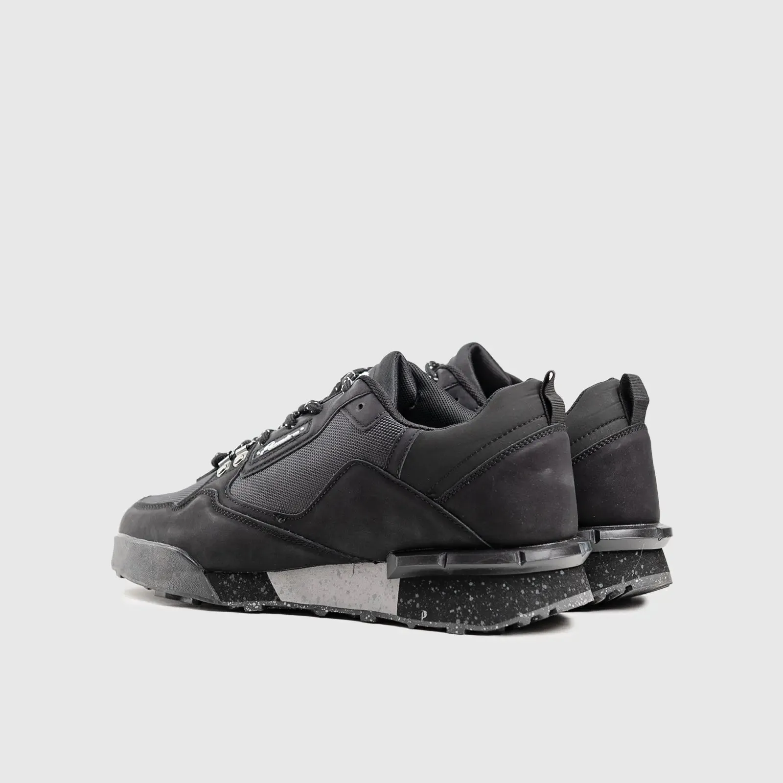 Ednado Mens Sneaker Black