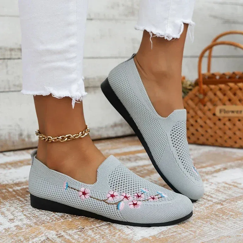 Elena – Women's Ethnic Embroidery Mesh Flat Sneakers