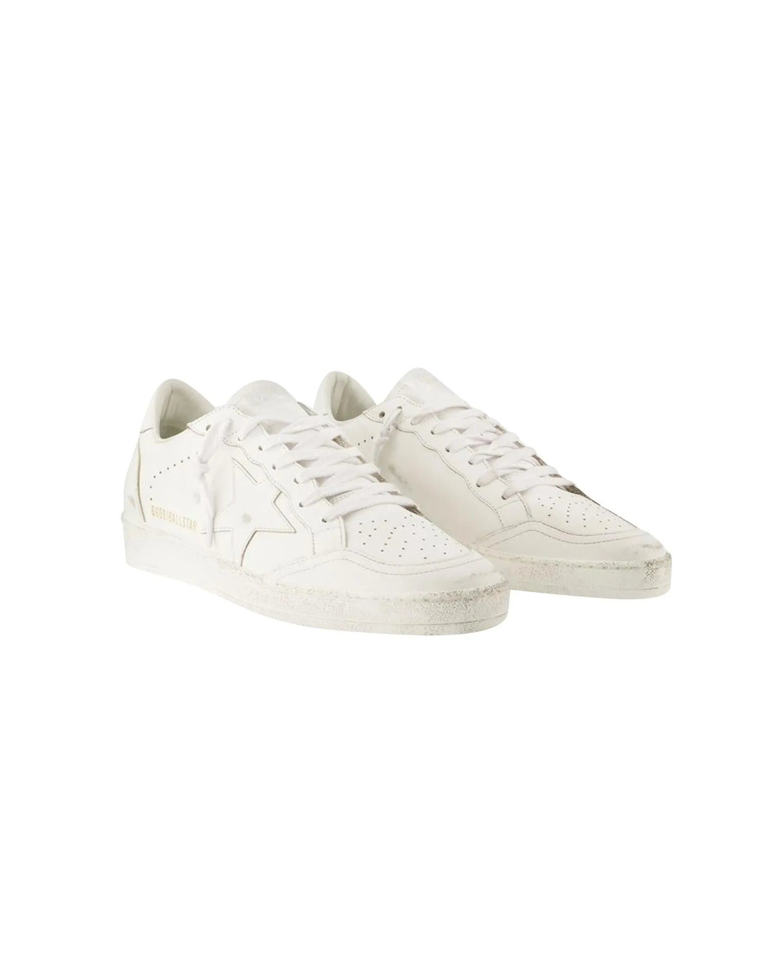 Iconic Leather Star Sneakers with Round Toe and Top Laces