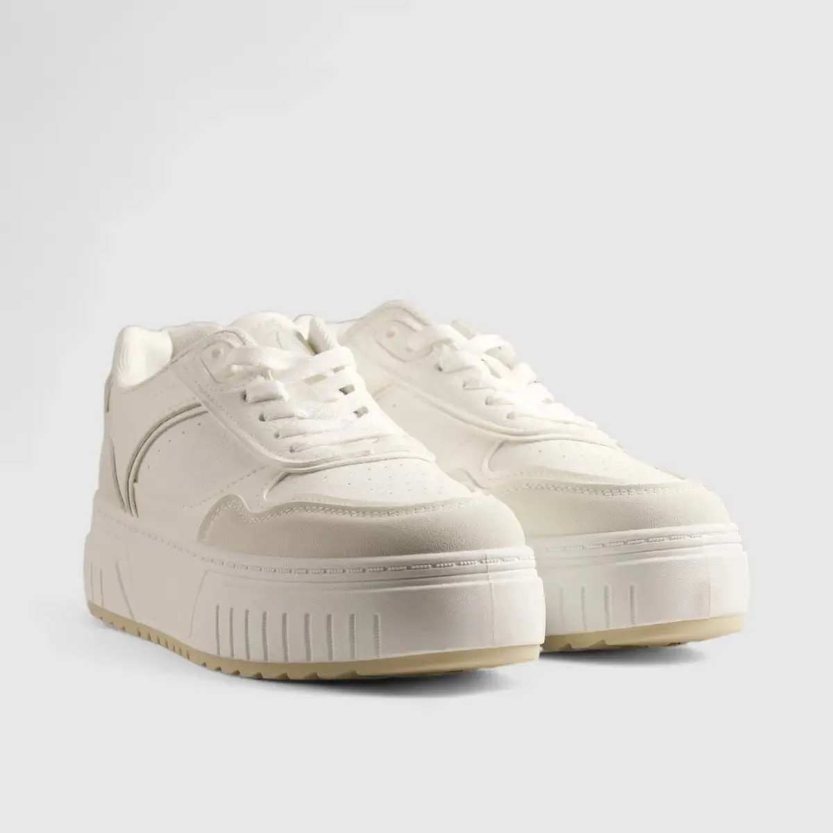 K7 Jody Platform White