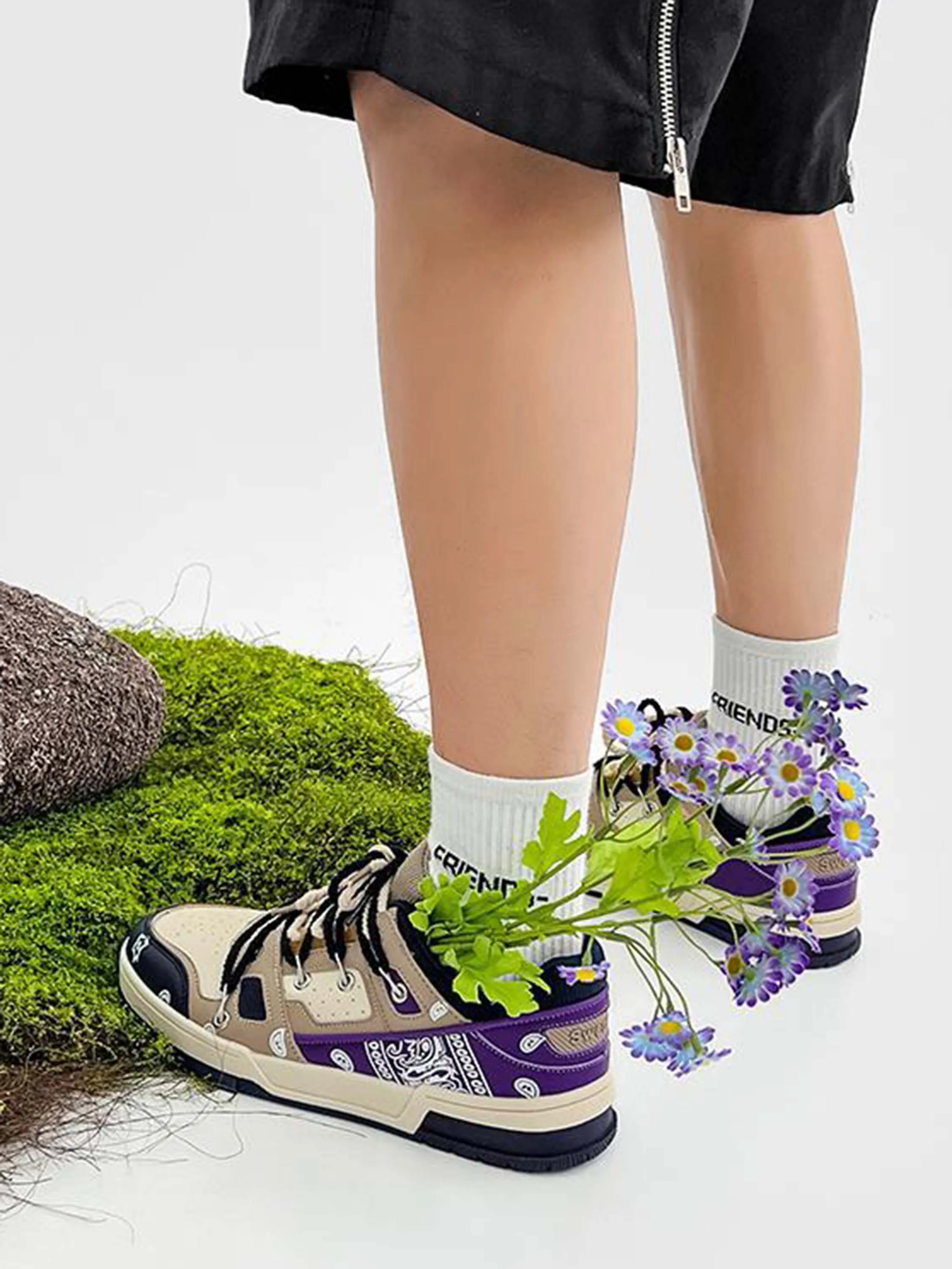 Kicksteria - Retro Cashew Flower Board Casual Shoes