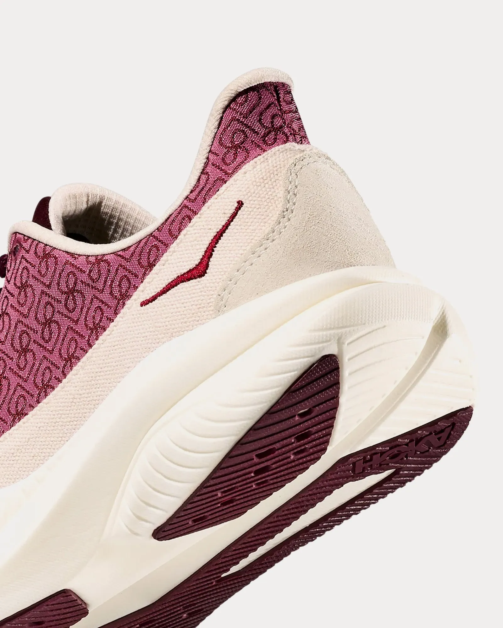 Mach 6 LS Monogram Syrah / Savvy Red Running Shoes