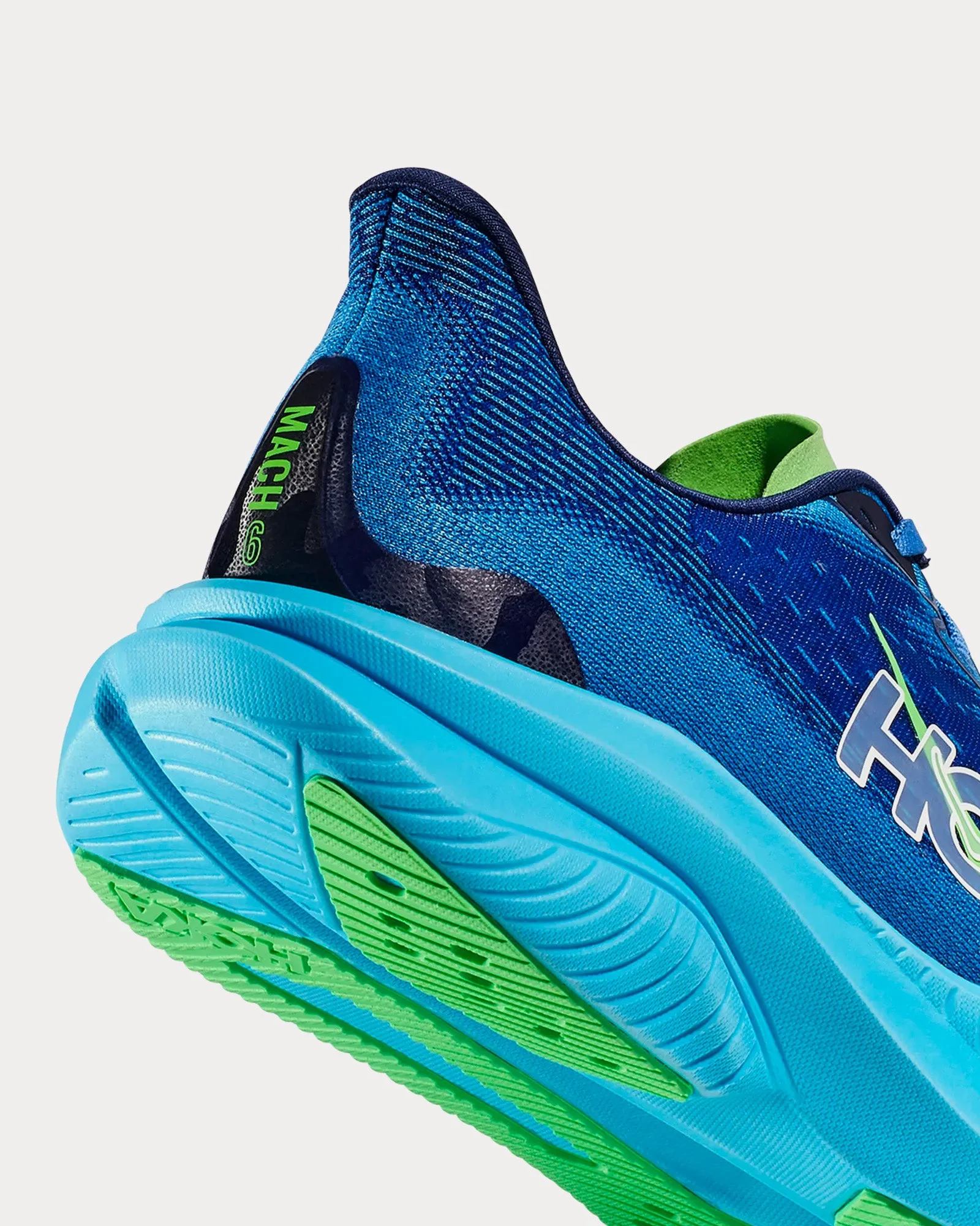 Mach 6 Virtual Blue / Bellwether Blue Running Shoes
