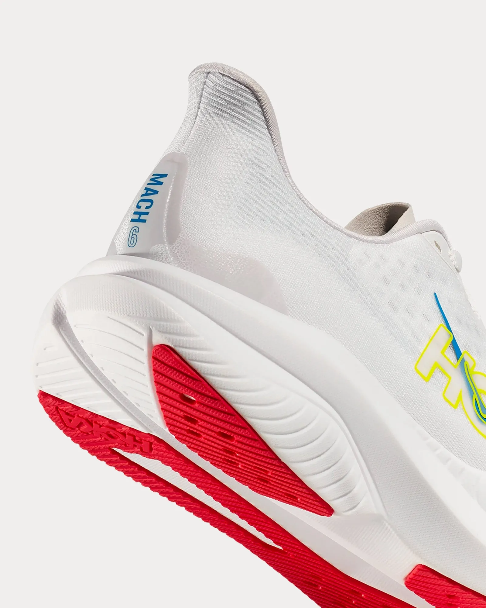 Mach 6 White / Nimbus Cloud Running Shoes