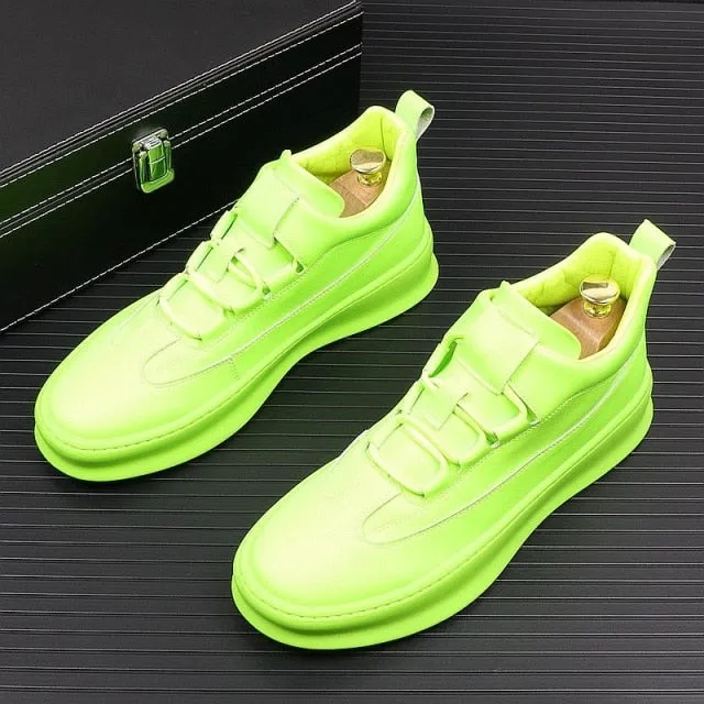 Mani Sneakers