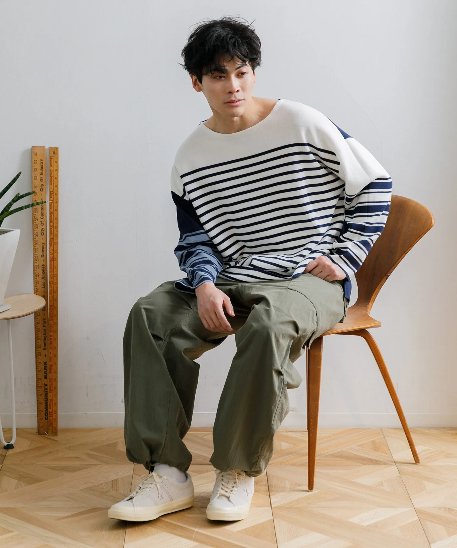 【MEN】CONVERSE STAR&BARS US SUEDE ホワイト