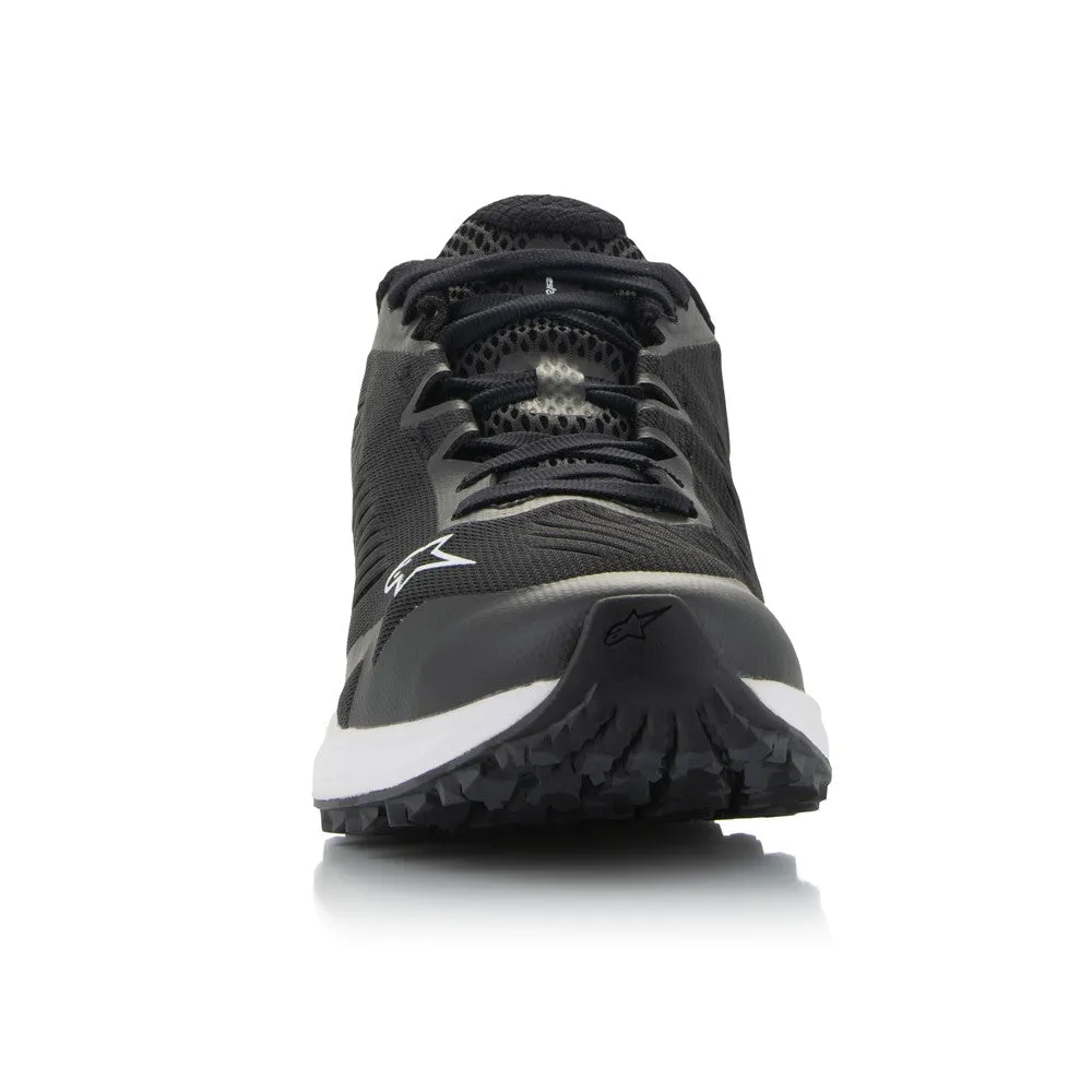 Meta Road v2 Shoes