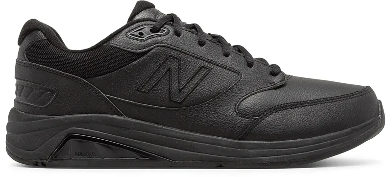 New Balance Men's 928v3 Shoes in Black