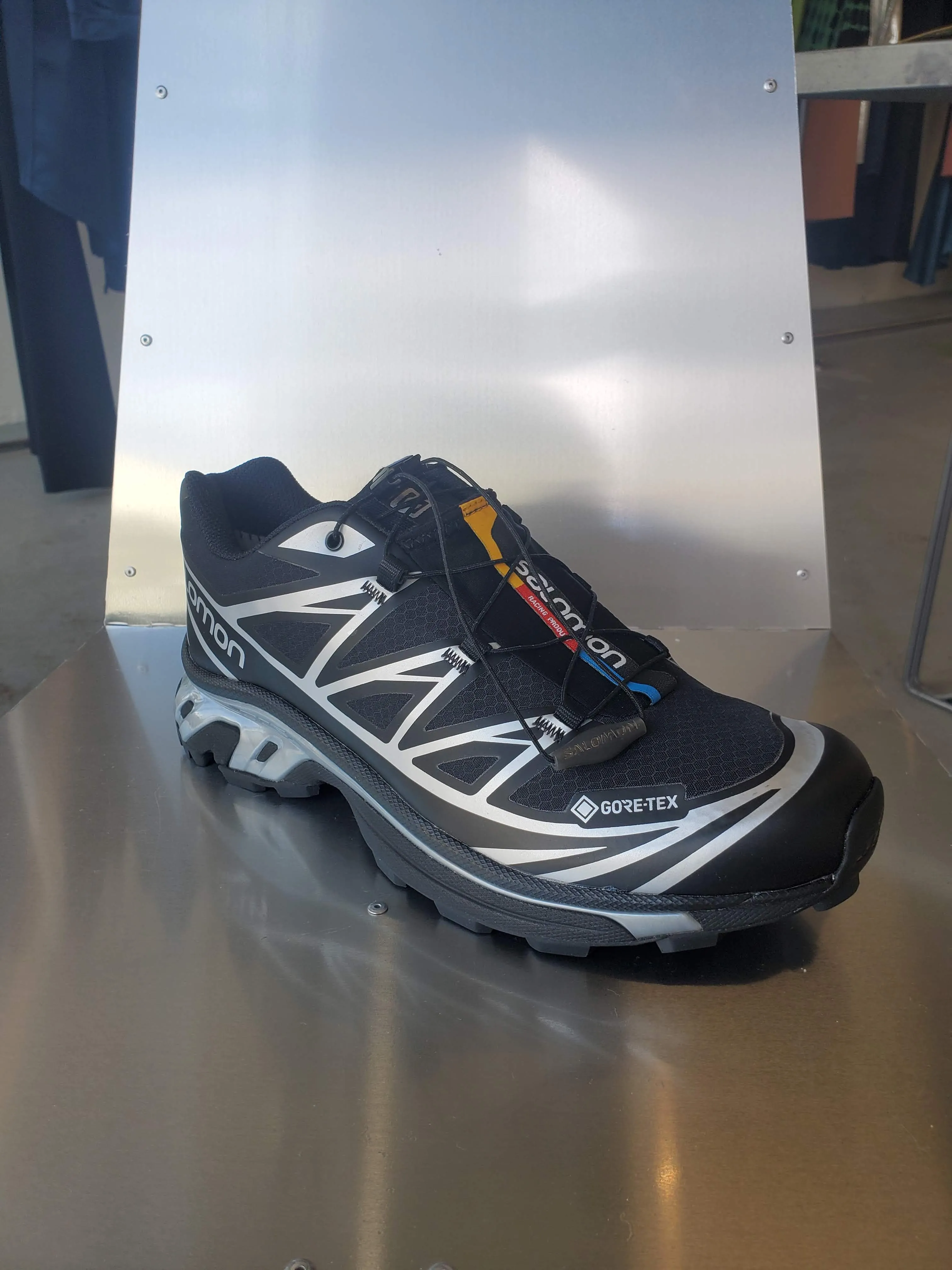 Salomon XT6 - Black / Black / Silver