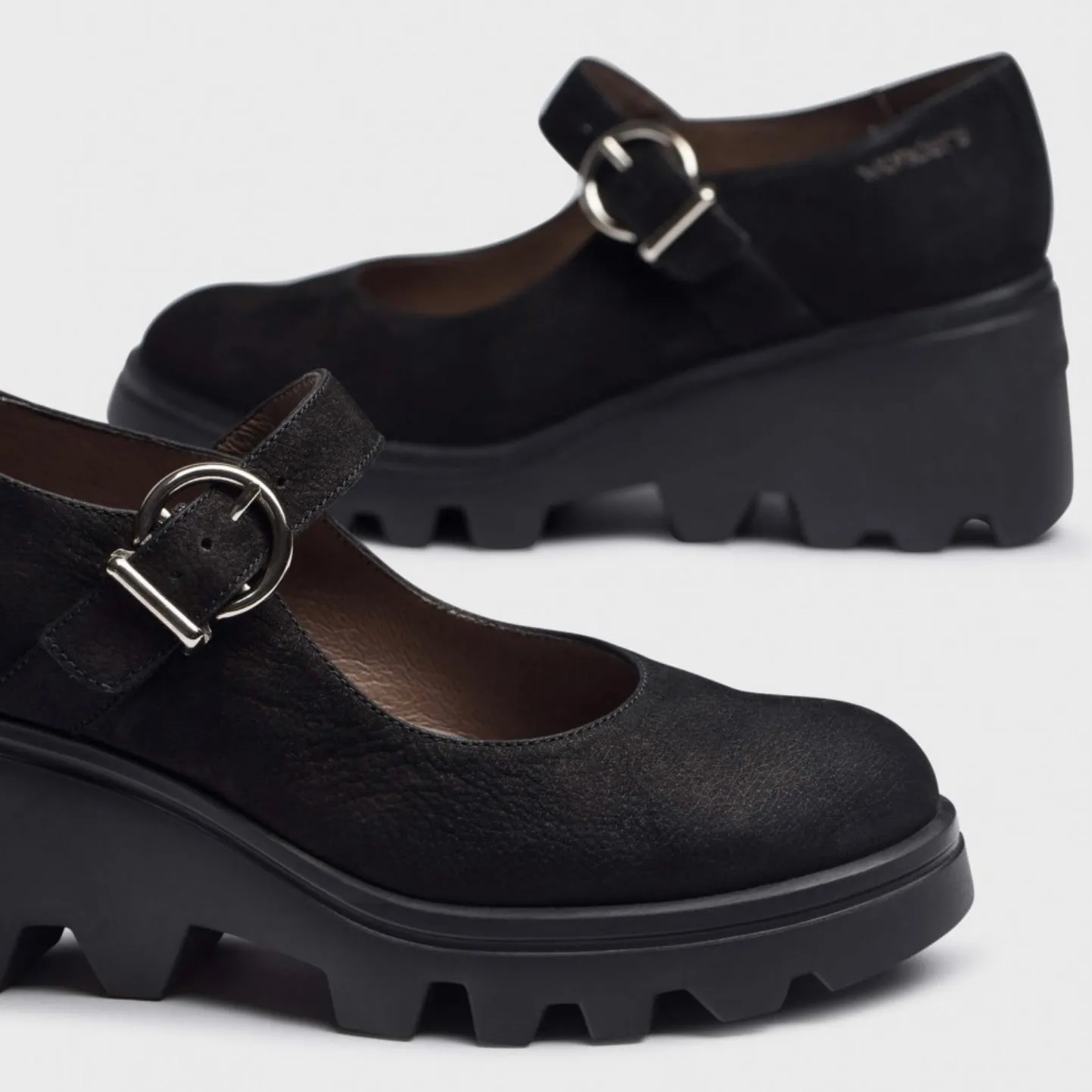 Wonders Maryjane Black Nubuk Wedge G7003